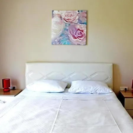 Отель Sultan Homes 1 *