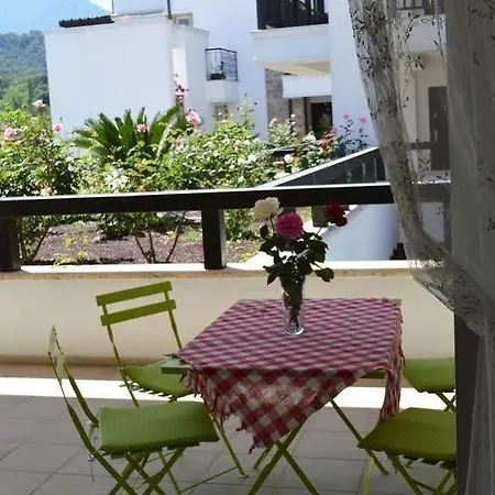 Sultan Homes 1 Apartment *