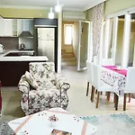 Отель Sultan Homes 1