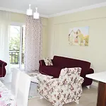 Отель Sultan Homes 1 *